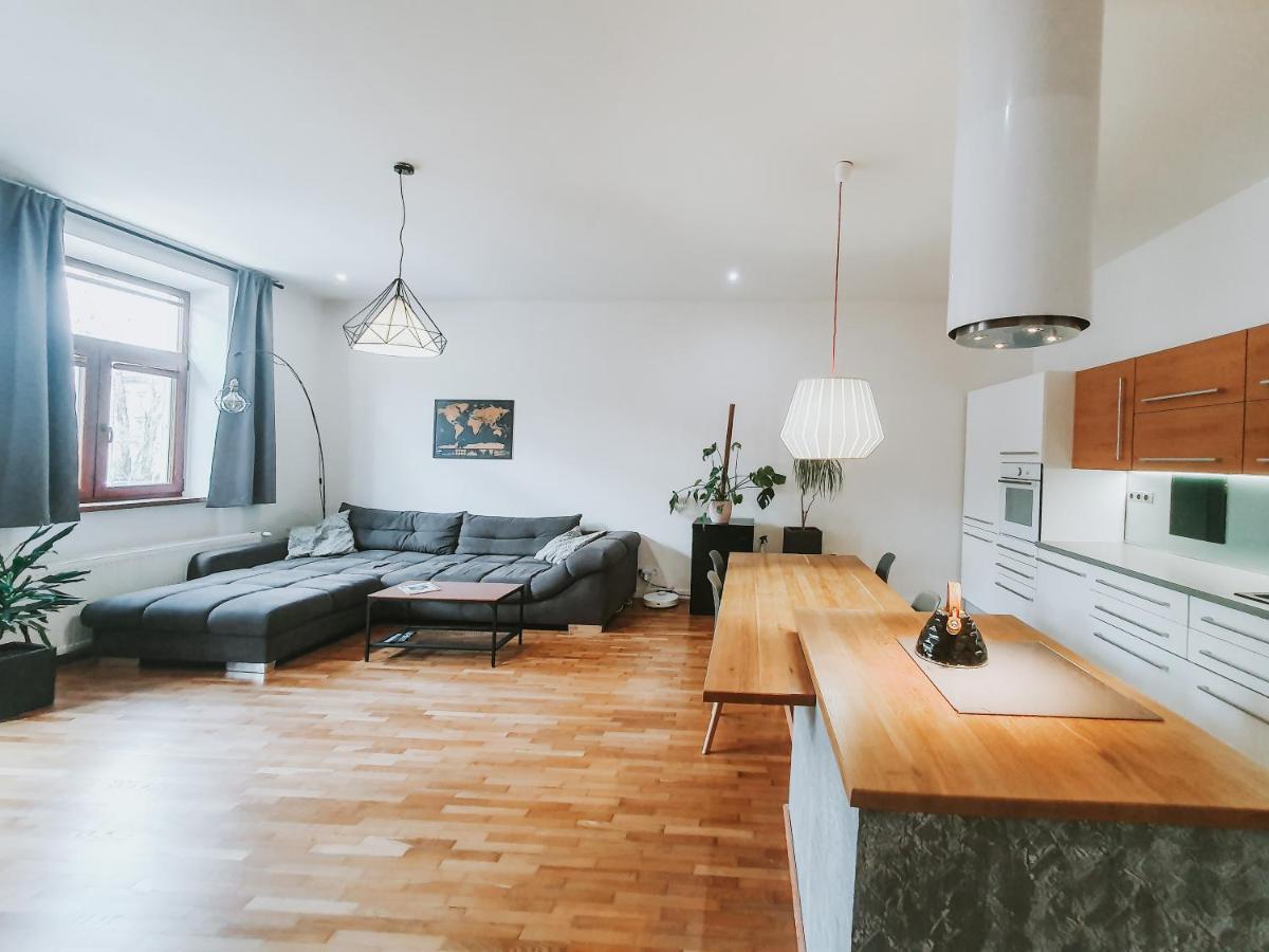 Priestranny Apartman V Centre コシツェ エクステリア 写真
